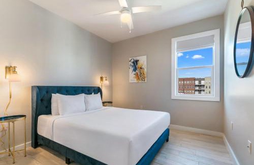 Mid-City House | Beautiful Townhouse in a Gated Community