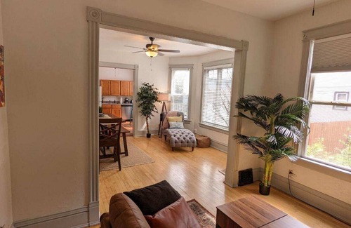 Bay View Apartment | Beautiful, Upscale Split LevelnHome. Feels like a single family