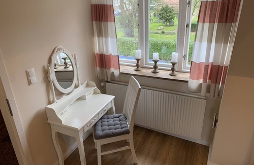 Friedrichstadt House | Beautiful vacation home directly on the canal