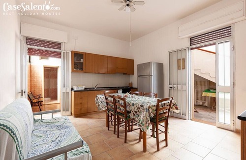 La Strea House | Beautiful vacation home with garden and veranda, 5 rooms in Porto Cesareo, m151