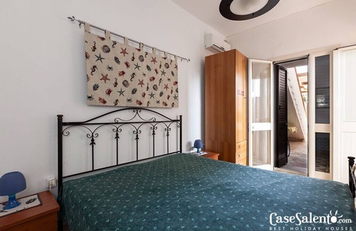 La Strea House | Beautiful vacation home with garden and veranda, 5 rooms in Porto Cesareo, m151
