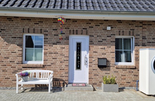 Wesselburen House | Beautiful vacation home in Wesselburen between Büsum and Sankt Peter Ording.