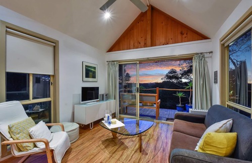 Rye Cottage | Beautiful views in a private, quiet street