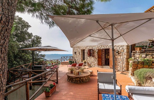 Cala Piccola Villa | Beautiful villa for 6 people with WIFI, A/C, TV and terrace