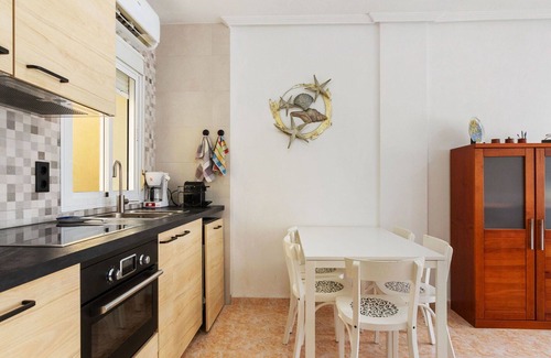 Los Alcazares House | Beautiful villa for 4 guests with pool, A/C, WIFI, TV and terrace