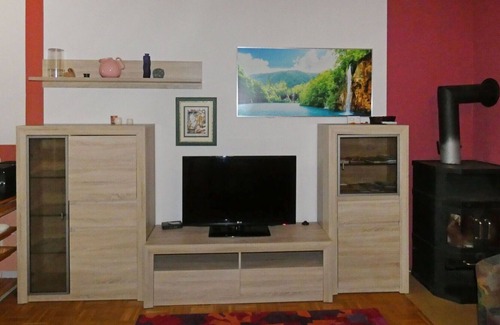 Falkenstein House | Beautiful villa for 6 people with WIFI, TV, terrace and parking