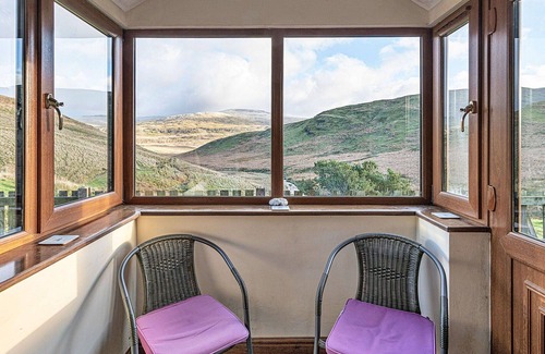 Glandyfi House | Beautiful villa for 6 people with WIFI, TV, terrace and pets allowed