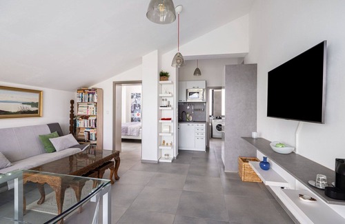 Lany Villa | Beautiful villa for 4 guests with pool, WIFI, TV, balcony and panoramic view