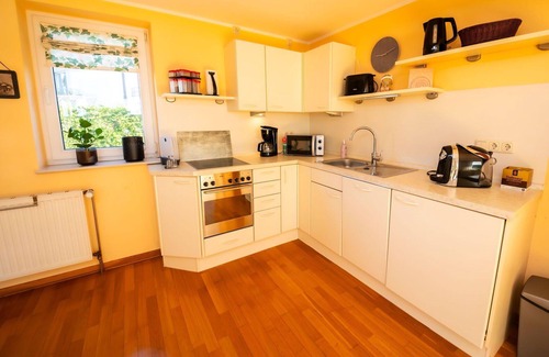 Luegde House | Beautiful villa for 4 guests with WIFI, TV, terrace and pets allowed