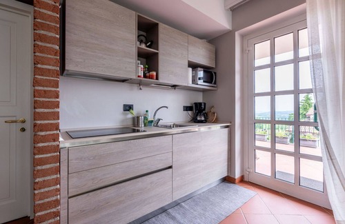 Barolo House | Beautiful villa for 4 people with WIFI, TV, terrace and panoramic view