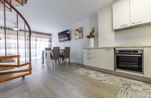 Segur de Calafell House | Beautiful villa for 5 guests with WIFI, TV, terrace and pets allowed