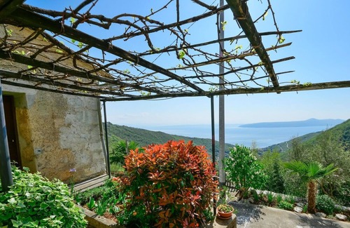 Sucici House | Beautiful villa for 6 guests with A/C, WIFI, TV, terrace, panoramic view and parking