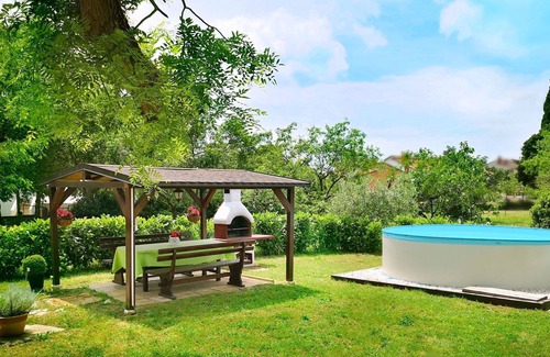Buici House | Beautiful villa for 6 people with A/C, WIFI, private pool, TV, terrace and pets allowed