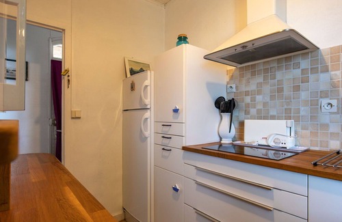 Cleder House | Beautiful villa for 2 guests with TV and patio