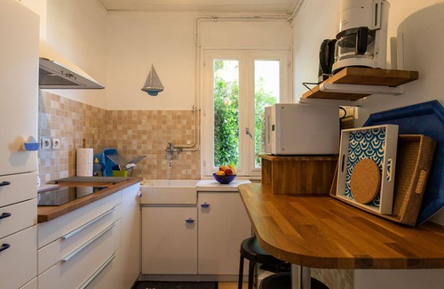 Cleder House | Beautiful villa for 2 guests with TV and patio