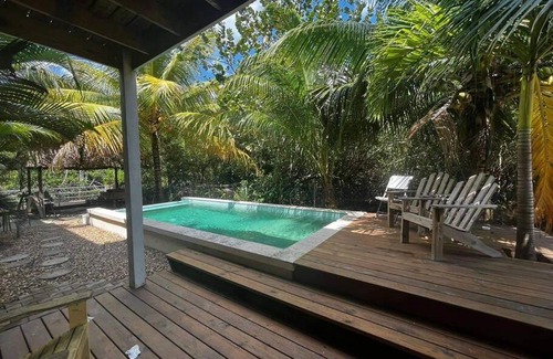 Placencia Villa | Beautiful villa in Maya Beach, Placencia Peninsula
