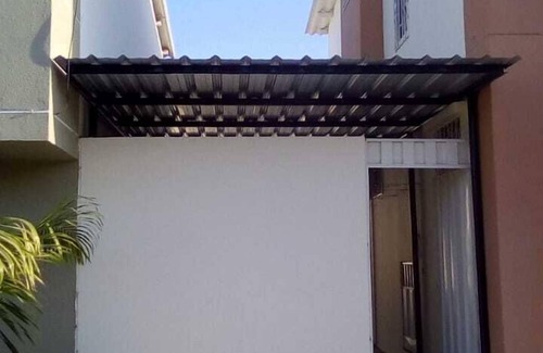 Manta Villa | Beautiful Villa in Private Urbanization Just Five Minutes Outside of Manta