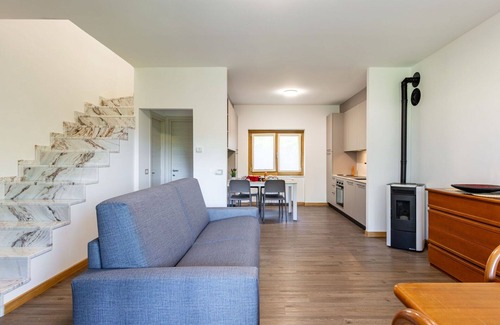 Novate Mezzola House | Beautiful villa for 6 guests with WIFI, TV, terrace, pets allowed and panoramic view
