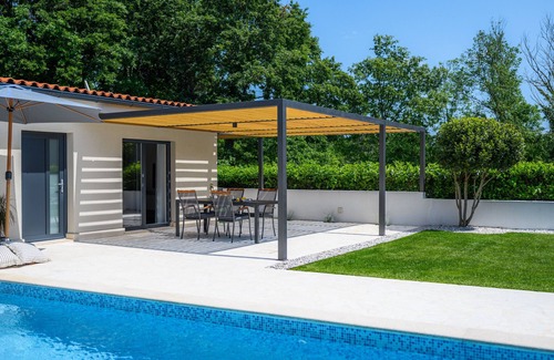 Susnjici Villa | Beautiful Villa Lakora with pool in Porec