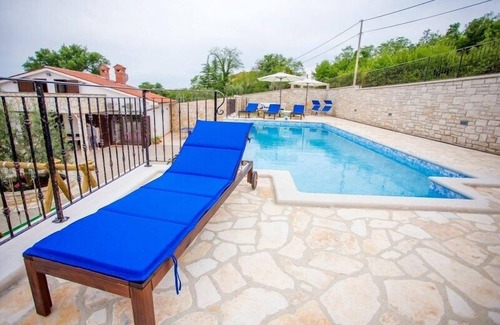 Rakotule Villa | Beautiful Villa Lara in Central Istria