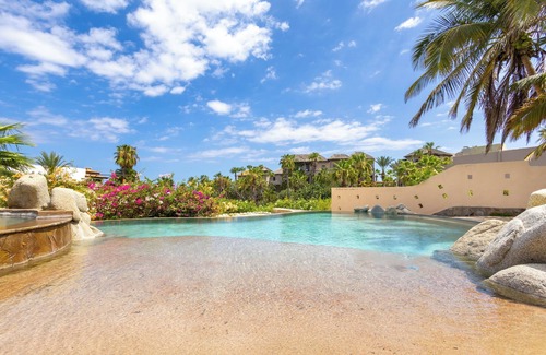 Los Cabos Villa | Beautiful Villa in Exclusive Enclave Private Beach. Staff and Concierge included