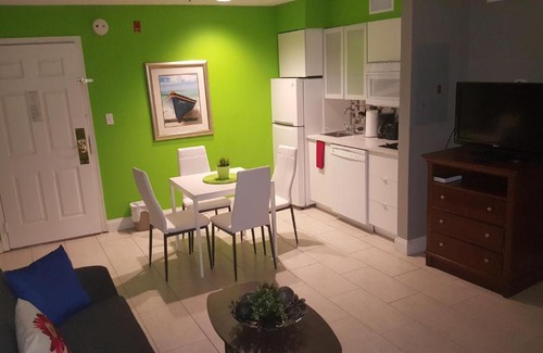 Florida Central Atlantic Coast Apartment | Beautiful Villa only 5 min from Disney