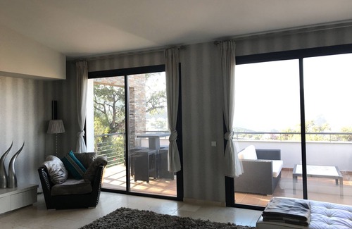 Ojen Villa | Beautiful villa with stunning views to mountains and sea.