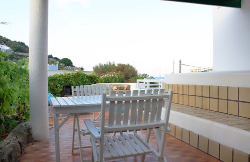 Ponza Villa | Beautiful villa within walking distance of the harbor, near Chiaia di Luna.