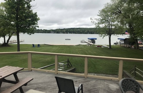 Petoskey House | Beautiful Walloon Lake Home - 10% discount if < 2 weeks to arrival