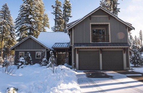 Cle Elum House | BEAUTIFULLY APPOINTED GOLF COURSE HOME, CLOSE TO EVERYTHING, MANY EXTRAS!10 STAR