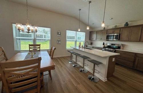 Okahumpka House | Beautifully Decorated Lake Denham 3 bed 2 bath house in The Villages
