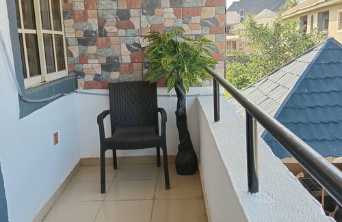 Oba Ile Apartment | Beautifully furnished 2 bedrooms apartments with kitchen and mountain view