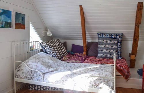 Holmsjo House | Beautifully located house with large porch on the back.