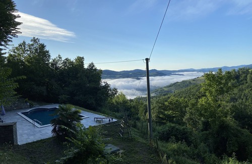 Mombarcaro House | Beautifully located holiday home with private pool