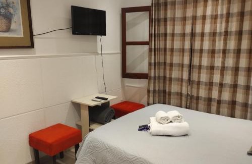 San Salvador de Jujuy House | BED AND BREAKFAST- Alto La Viña- SUITE