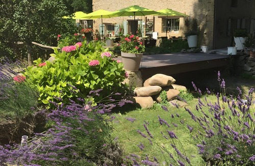 Puget Bed & Breakfast | Bed and Breakfast 'Acidulée' with Shared Pool, Wi-Fi and Air Conditioning