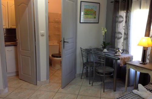 Carcassonne Bed & Breakfast | Bed & Breakfast Le Beauséjour