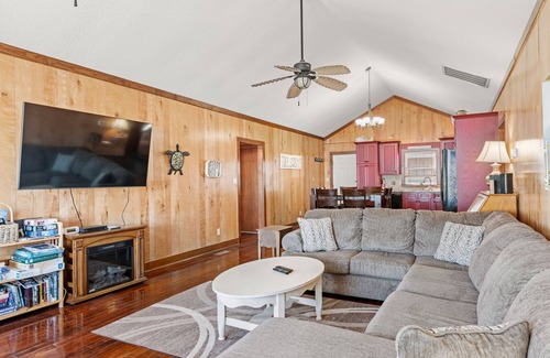 South Nags Head House | Beech Nut: Beachfront | Ocean Views | Hot Tub