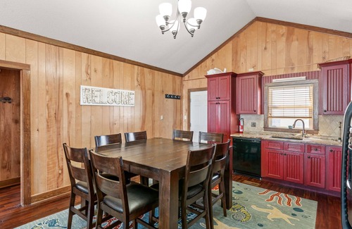 South Nags Head House | Beech Nut: Beachfront | Ocean Views | Hot Tub