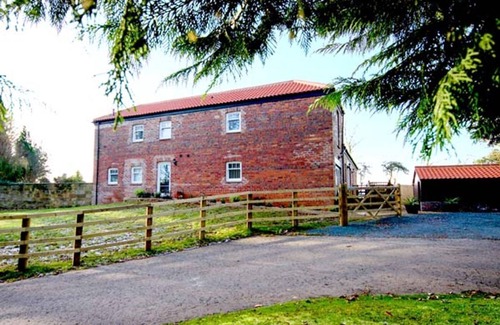 Carlton-in-Cleveland Cottage | BEECHWOOD COTTAGE, family friendly, with open fire in Great Ayton