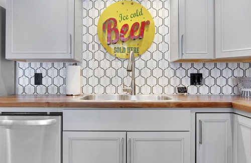 Paso Robles Cottage | BEER HAVEN-The Westside Cottages 1 Bed/1 Bath