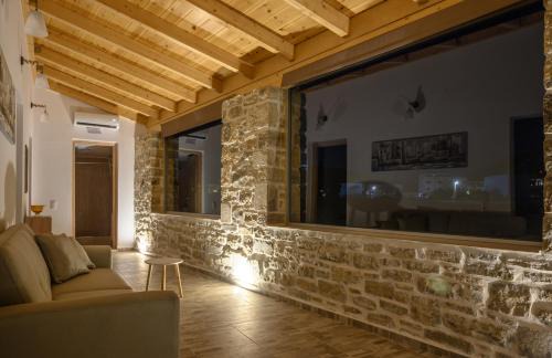 Kalamaki House | Behind The Waves