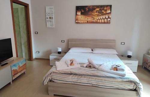 San Donato-San Vitale Apartment | BeHome Apartment Holidays
