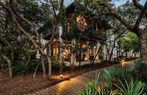 Rosemary Beach House | Belize Cottage
