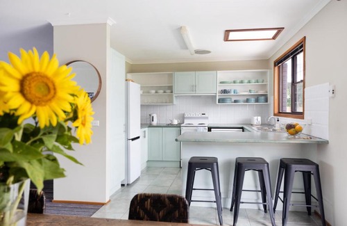 Narrawallee House | Bell