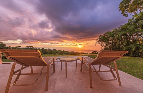 Dominicalito House | Bella Vista, Luxury & Modern Villa with breathtaking Ocean View