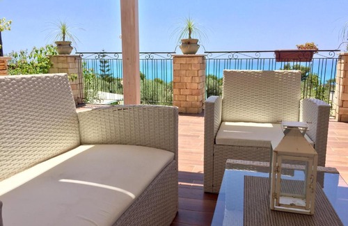 Licata House | Bella Vista