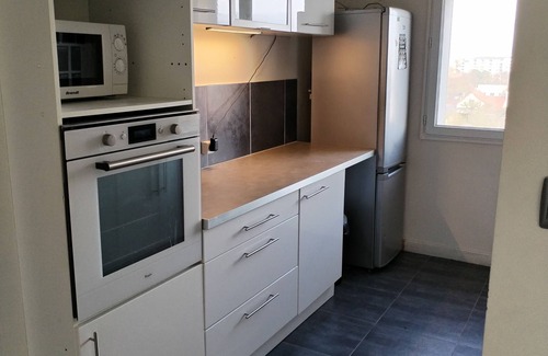 Luce Apartment | Belle Appartement à 15min du Centre Ville de Chartres Arret de bus 3min a Pieds