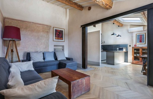 Santissima Annunziata Apartment | Belle Arti' Stunning Apartment