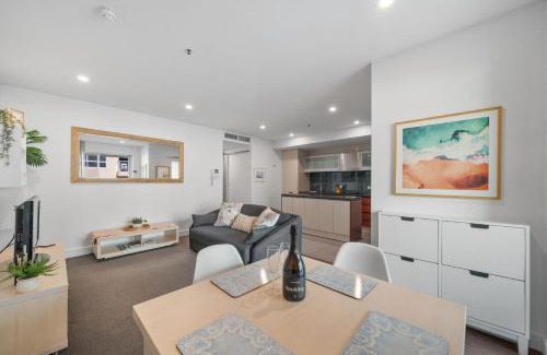 Glenelg Apartment | Belle Escapes - Beachside Apartment in Glenelg